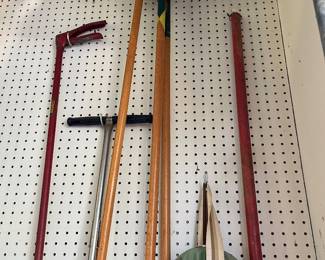 LEAF RAKES