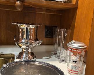 BARWARE