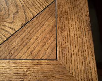 DETAIL OF DINING TABLE BY HENREDON