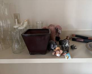 ITEMS