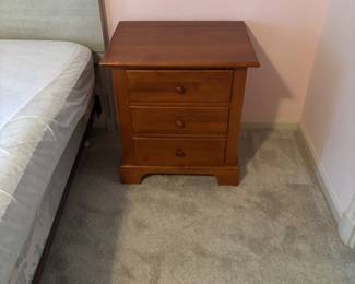 NIGHTSTAND
