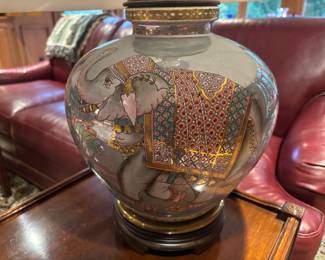 DETAIL OF LAMP