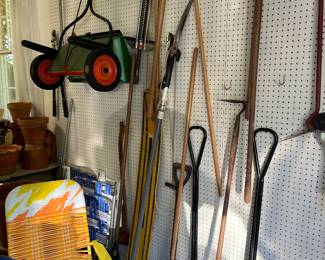 LAWN & GARDEN TOOLS, SNOW SHOVELS & LAWN CHAIR