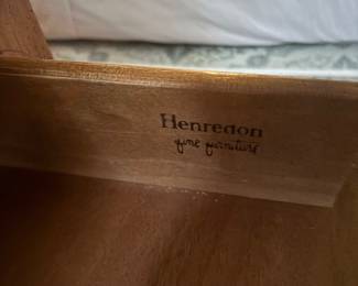 BRAND OF KINGSIZE BEDROOM SET IS HENREDON