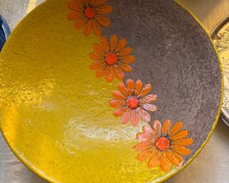 VINTAGE BOWL