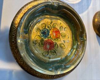 ASHTRAY