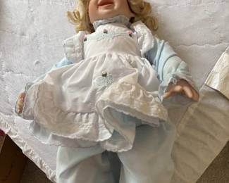 DOLL