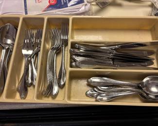 FLATWARE