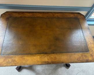 DETAIL OF DESK TOP