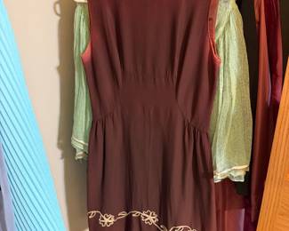 Vintage dress/clothing