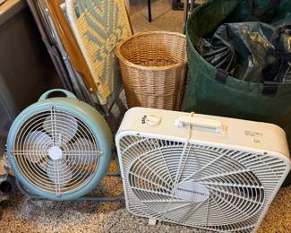 fans, chairs