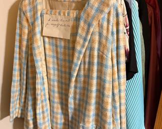 Vintage dress/clothing