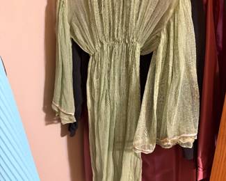 Vintage dress/clothing