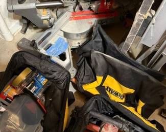 Milwaukee compound miter saw. Power tools.