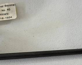 Vintage Model 40 DAISY BB gun bayout. 