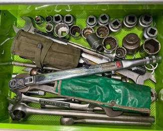 MAC & Snap-On. Giant ratchets. Torque wrench. Sockets. 