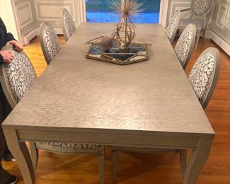 Ethan Allen dinning table and 8 chairs Ethan Allen Barrymore grey oak dinning table 72x52x30 open to 108