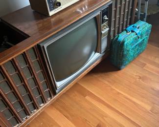 console TV