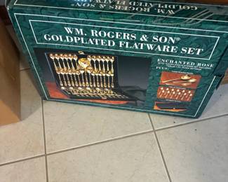 flatware set