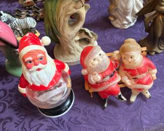 vintage Christmas decor