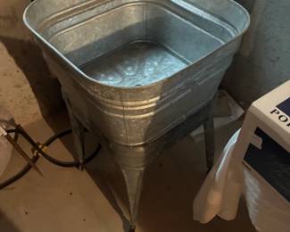 wash tub