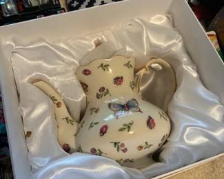 teapots
