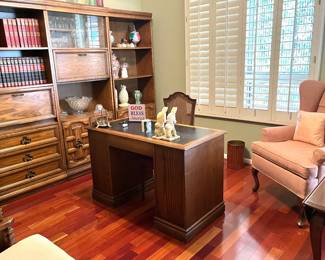 Double sided desk