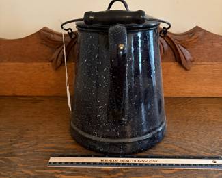 H70 - $25. Frontier Campware Kettle.