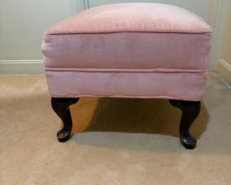 H37 - $40. Ottoman with carved wood legs. Measures 24" x 18.5" x 16"T.