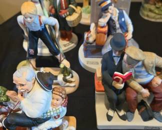Norman Rockwell figurines, set of 12 mugs and additional plates