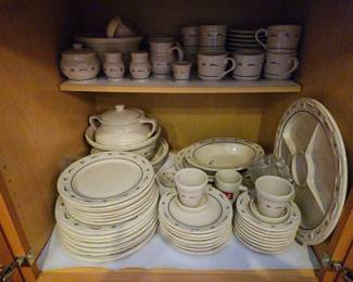 Longaberger dinnerware and serving pieces