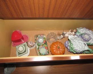 Wedgewood Jasperware, Willow Tree Collectibles.......