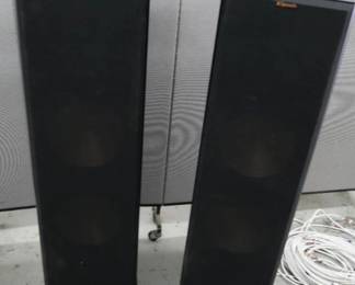 speakers
