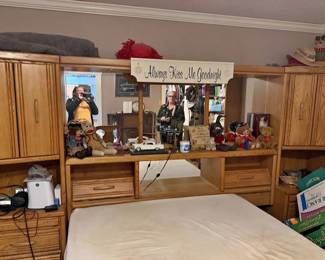 AVAILABLE NOW King headboard $75 pick up in Mead Washington