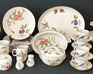 Royal Worcester Evesham
