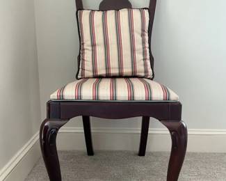 Queen Anne Style Side Chair