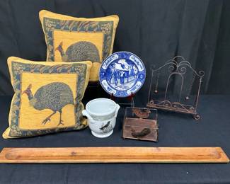 Pleasant Pheasant Decor