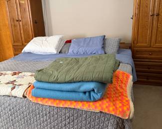 Large headboard 