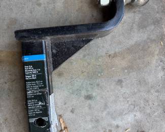 Tow  hitch