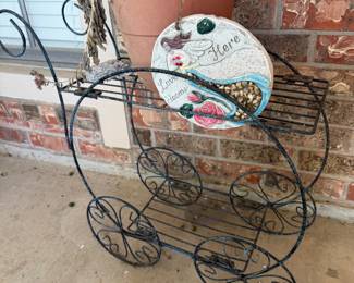 Plant stand