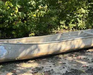 Aluma Craft Aluminum Canoe