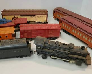 Vintage Lionel Bundle 242 Scout Locomotive, Coal Car, Passenger Trains