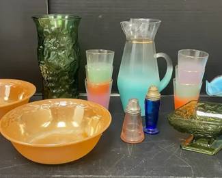 MCM Gradient Glass Pitcher  Cup Set, Vintage Colored Glassware