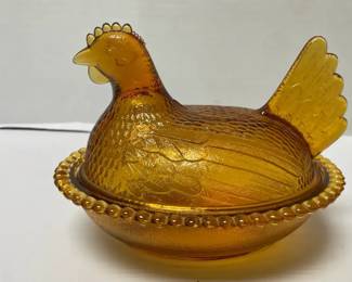 Vintage Amber Glass Hen on a Nest