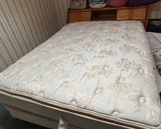 Clean queen mattress and boxspring