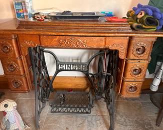 Antique Singer Sewing Machine Table