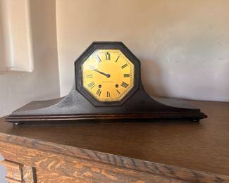 Antique Seth Thomas Mantle Clock