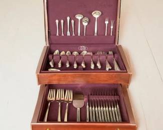 Oneida Sterling Silver Heirloom Damask Rose Flatware Set