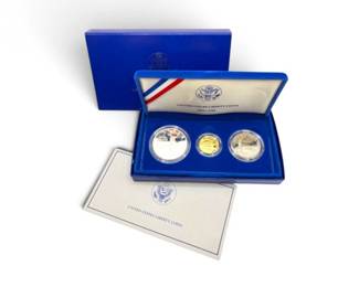 131 1986USLibertyGold5SilverDollarProofCoinSet3Coins