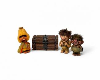 12 NorwegianNyformTrollFigurinesRusticWoodenTreasureChest4Pc